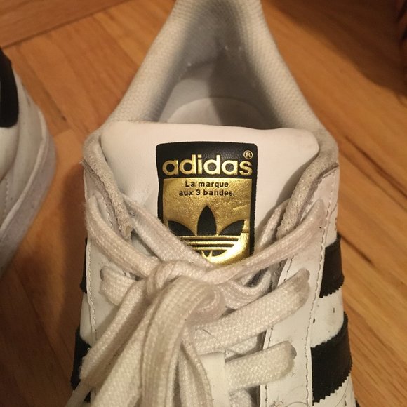 ADIDAS Superstars - Picture 2 of 6
